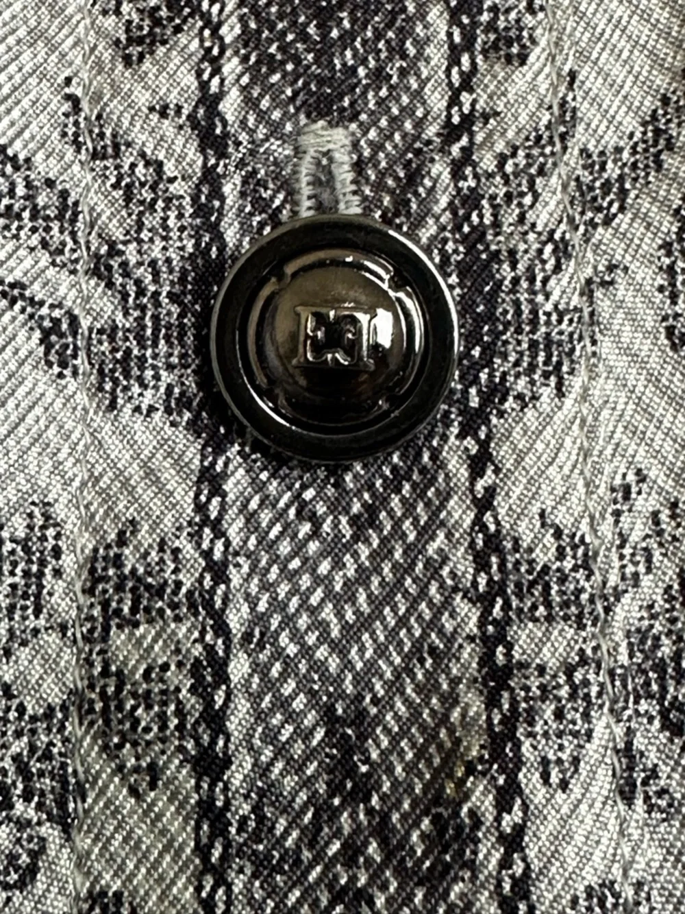 Escada Margaretha Ley Women’s Silk Blouse Paisley Print Button Front Sz 38 US-M - Picture 5 of 9